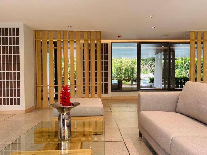 Tierra Residences Bangkok Bagian luar foto