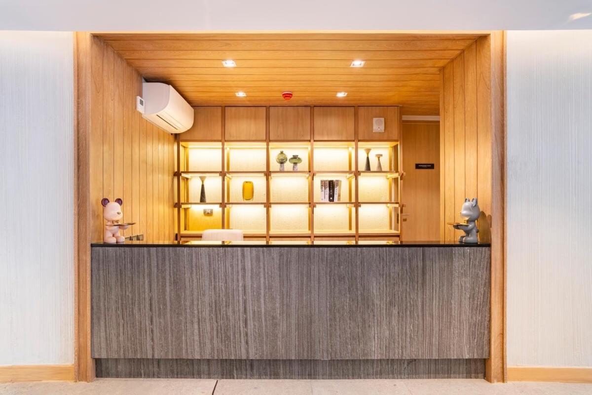 Tierra Residences Bangkok Bagian luar foto
